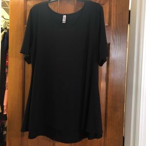 LULAROE PERFECT T SIZE 2XL EUC